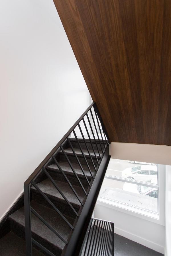 Romantic Studio In The Heart Of Little Italy By Den Stays Montreal Zewnętrze zdjęcie